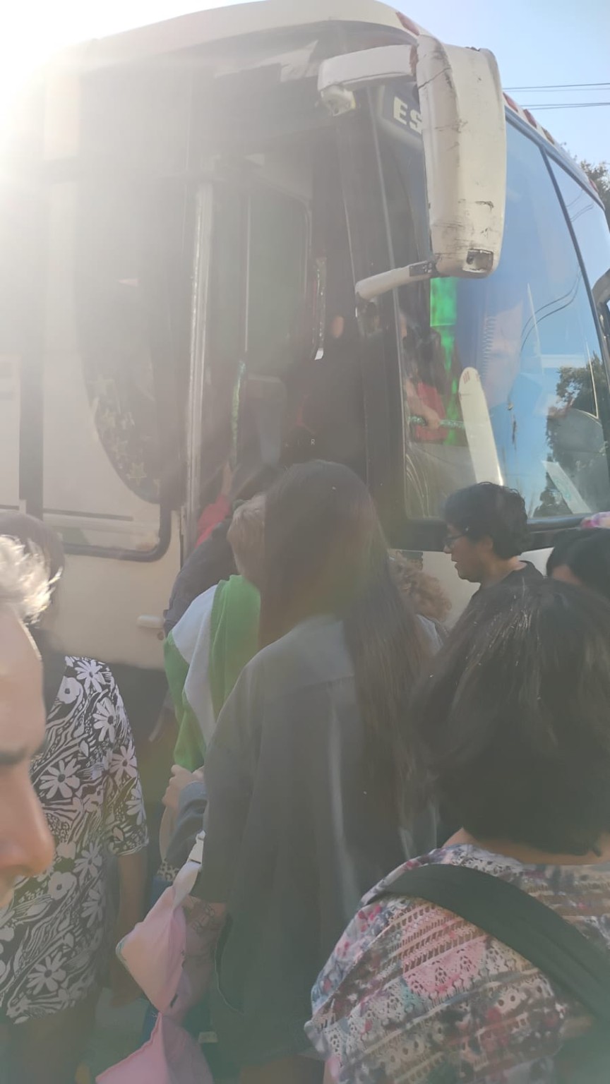 Traslado de participantes en actividad comunitaria